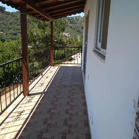 Mazikoy Tatil Evi 公寓